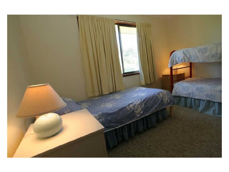 19 Lakeway Avenue, Berrara NSW 2540