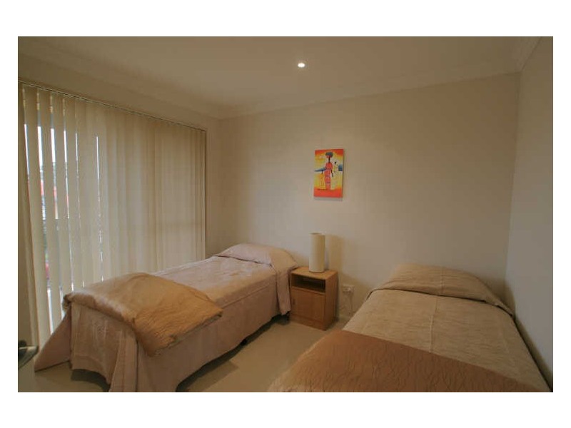 6/185 Jacobs Drive, Sussex Inlet NSW 2540