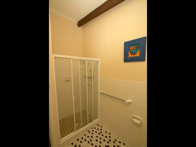 9 Voyager Avenue, Sussex Inlet NSW 2540