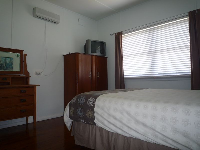 9 Phillip Street, Sussex Inlet NSW 2540