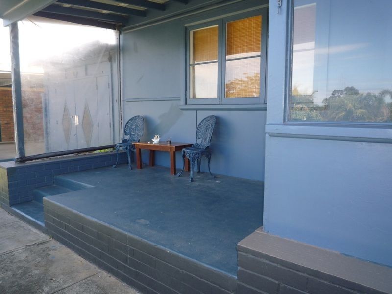 9 Phillip Street, Sussex Inlet NSW 2540