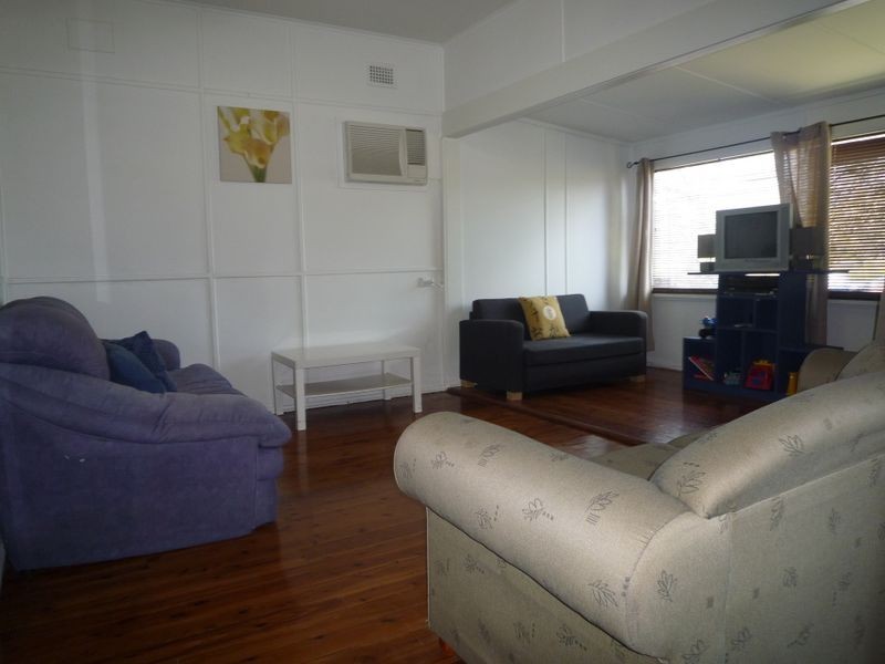 9 Phillip Street, Sussex Inlet NSW 2540