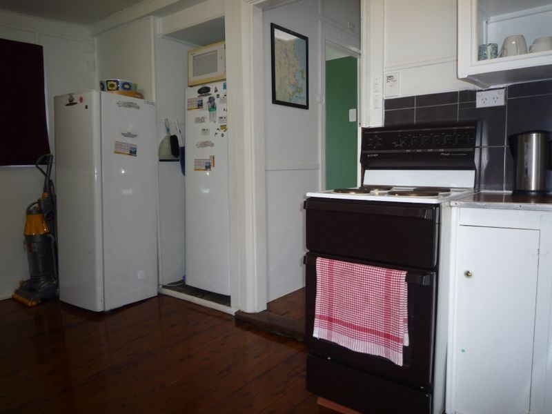 9 Phillip Street, Sussex Inlet NSW 2540