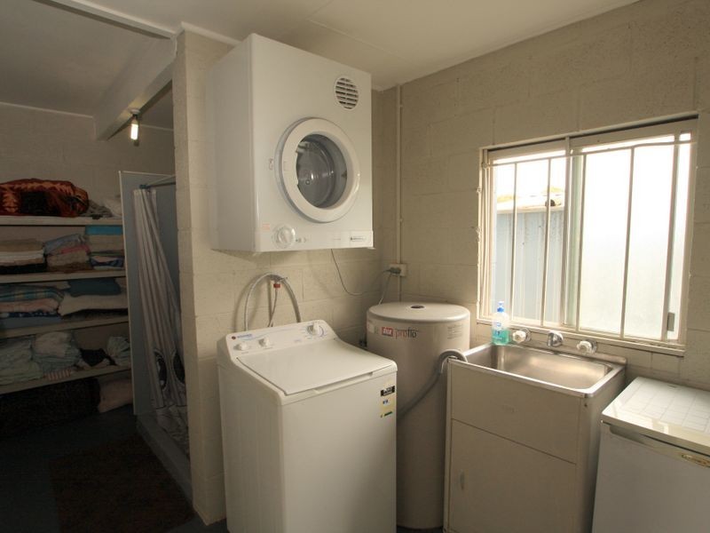 1 Greentree Avenue, Sussex Inlet NSW 2540