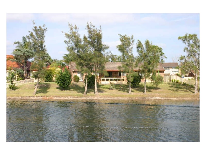 17 Ibis Place, Sussex Inlet NSW 2540
