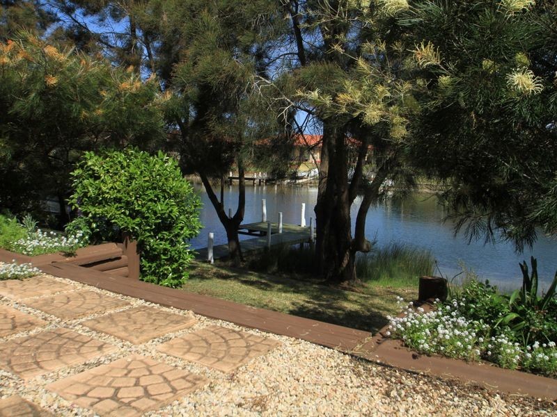 15 Ibis Place, Sussex Inlet NSW 2540