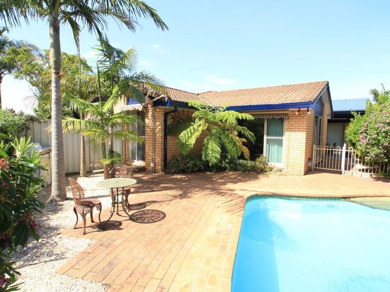 15 Ibis Place, Sussex Inlet NSW 2540