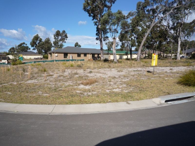 18 Seaberry Street, Sussex Inlet NSW 2540