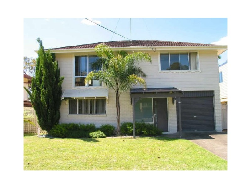 53 Cater Crescent, Sussex Inlet NSW 2540