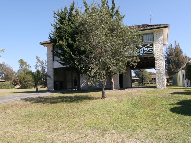 11 Sandpiper Way, Sussex Inlet NSW 2540