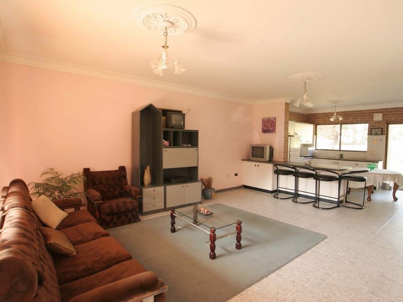 30 Suncrest Avenue, Sussex Inlet NSW 2540