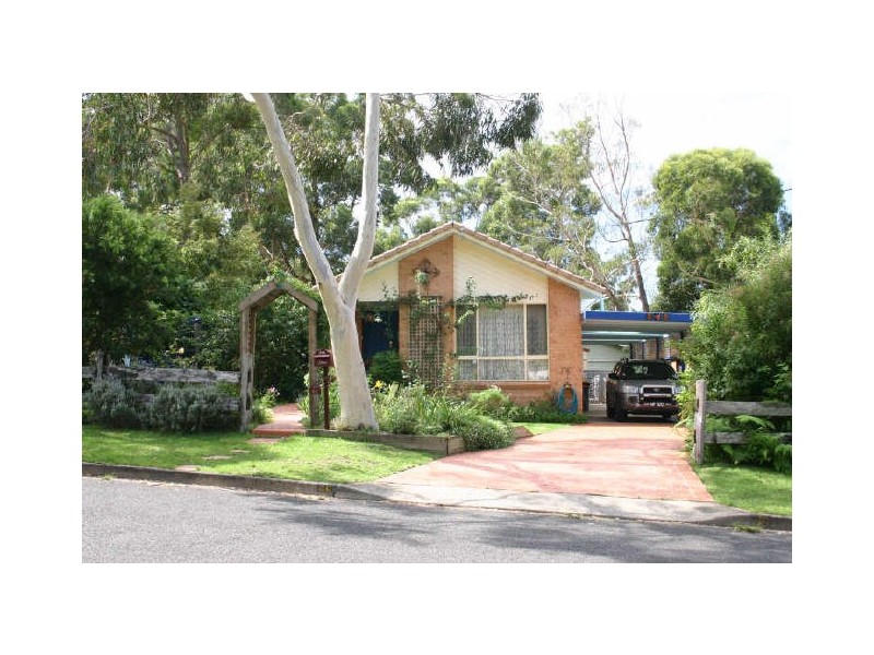 66 Suncrest Avenue, Sussex Inlet NSW 2540