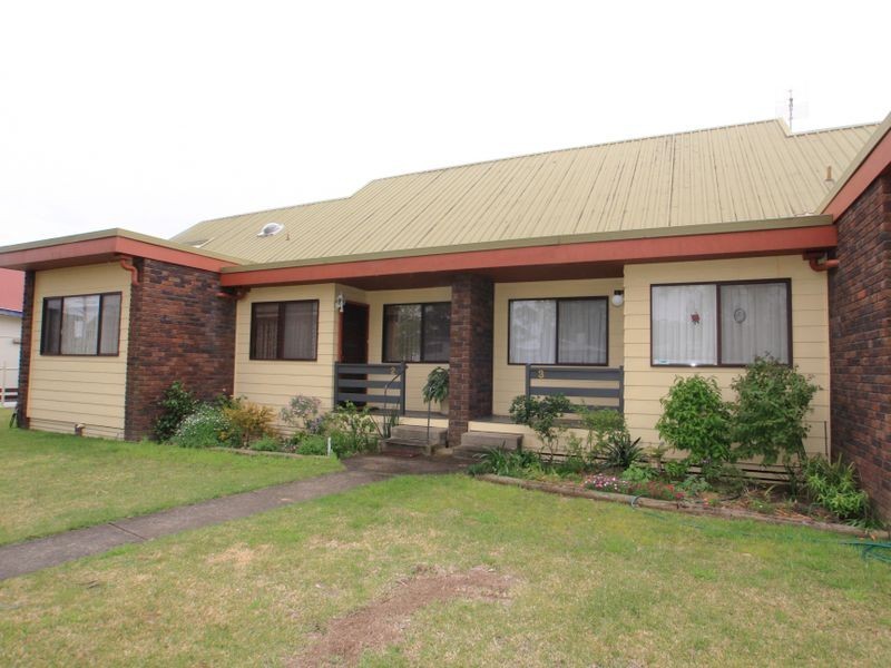 2/141 Jacobs Drive, Sussex Inlet NSW 2540