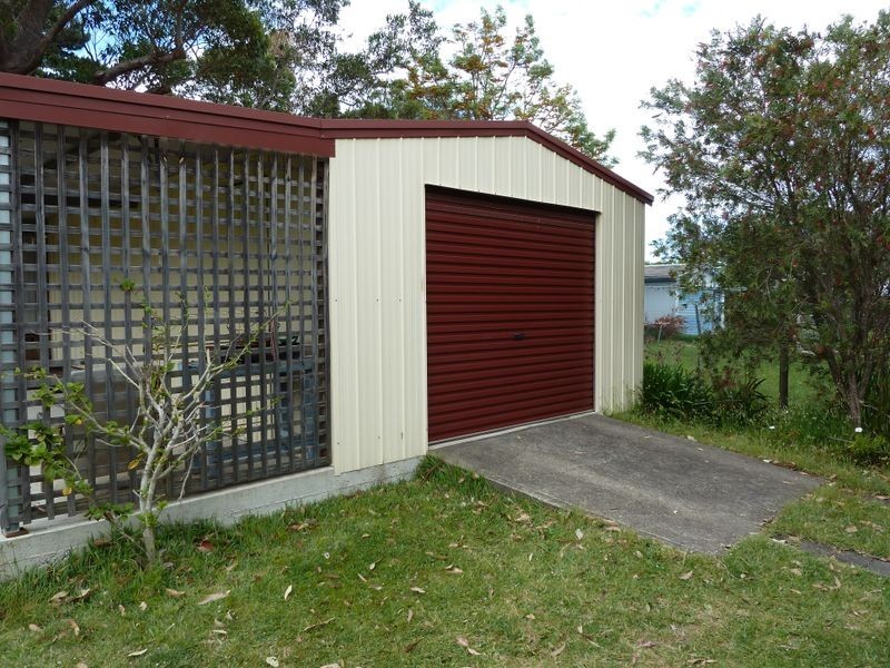 8 Banksia Street, Sussex Inlet NSW 2540