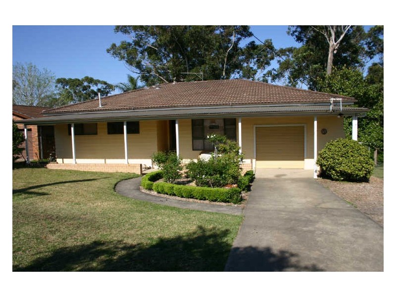 136 River Road, Sussex Inlet NSW 2540
