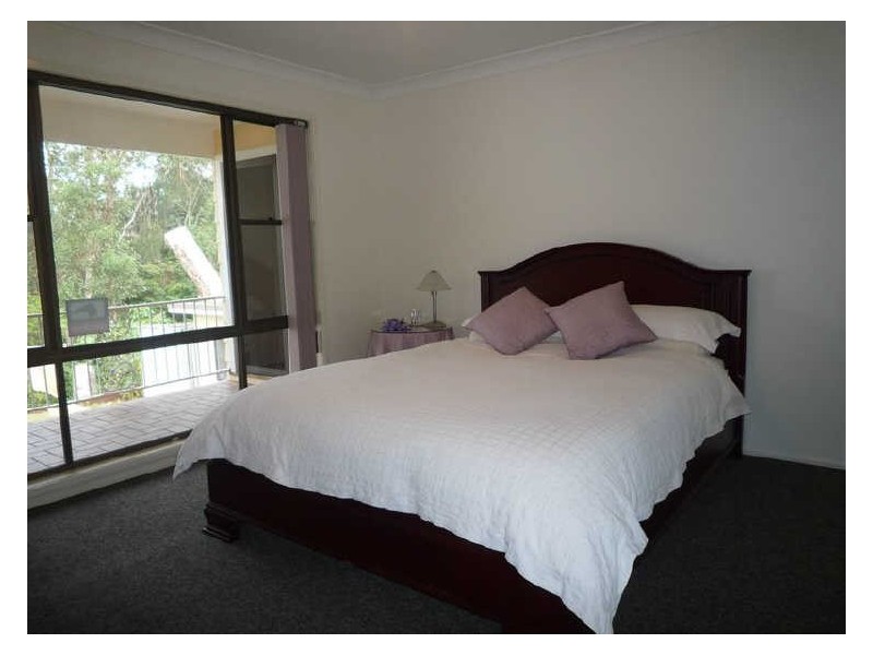 136 River Road, Sussex Inlet NSW 2540
