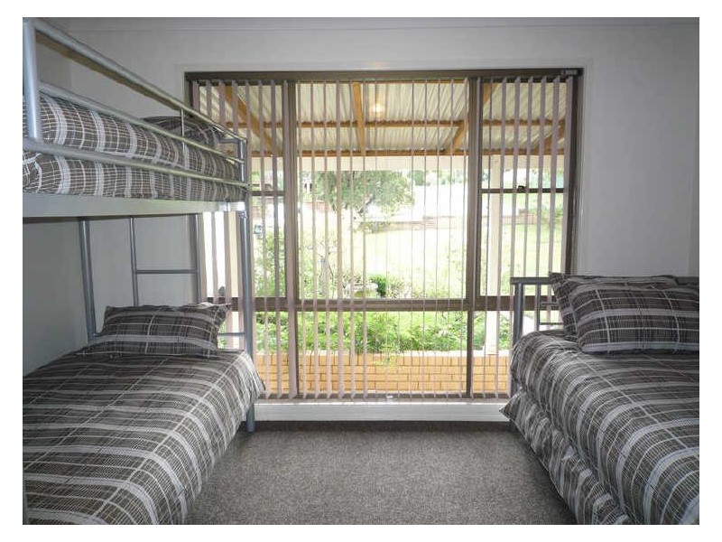 136 River Road, Sussex Inlet NSW 2540