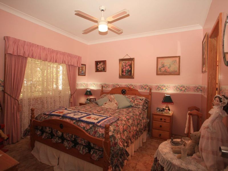 917 Sussex Inlet Road, Sussex Inlet NSW 2540