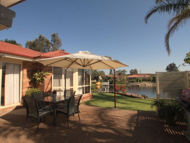 18 Plover Close, Sussex Inlet NSW 2540