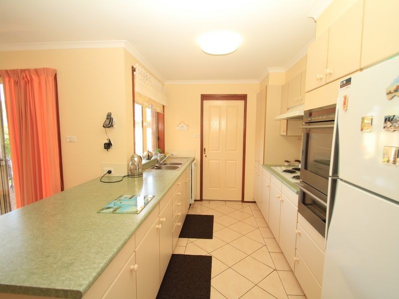 18 Plover Close, Sussex Inlet NSW 2540