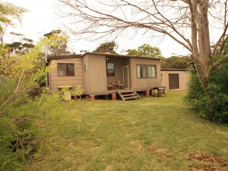 28 Waratah Street, Bendalong NSW 2539