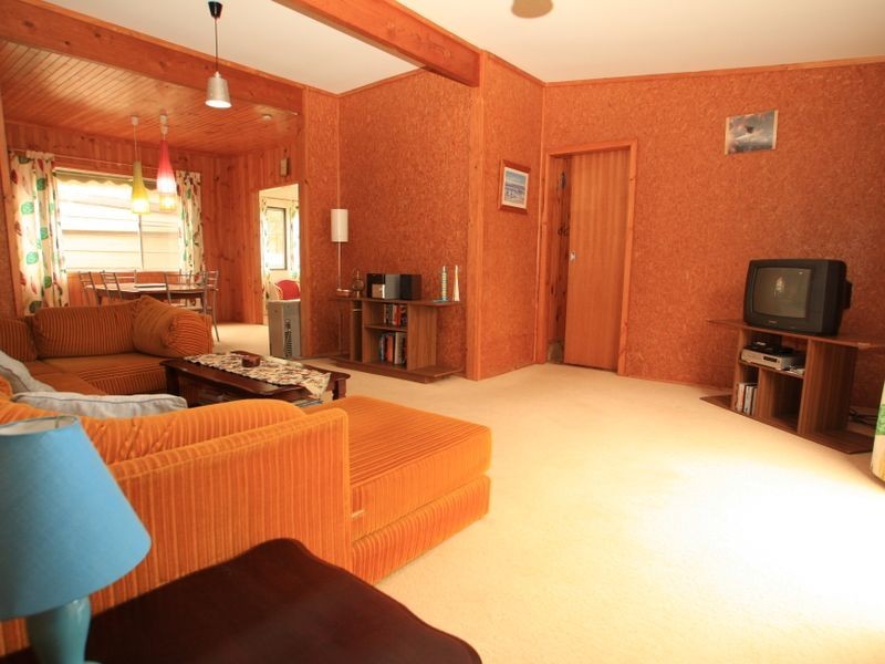 28 Waratah Street, Bendalong NSW 2539