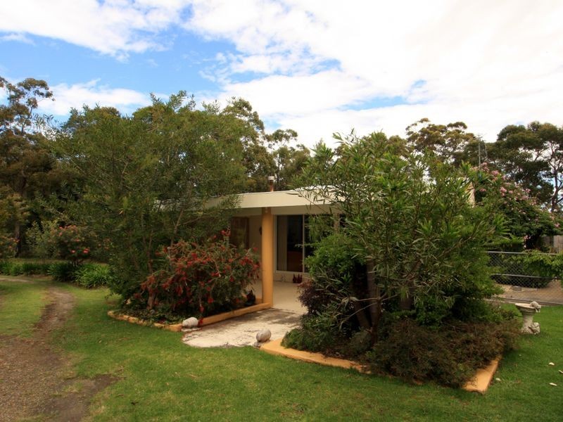395 Sussex Inlet Road, Sussex Inlet NSW 2540