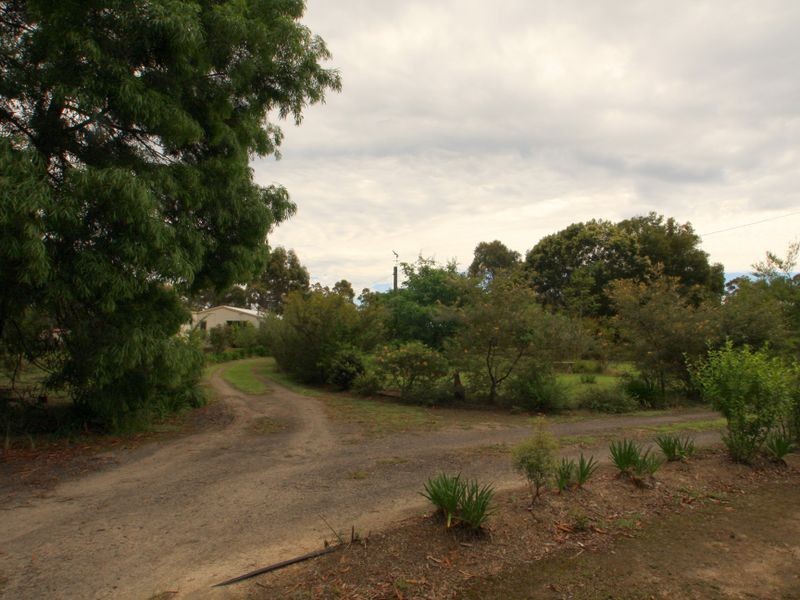 395 Sussex Inlet Road, Sussex Inlet NSW 2540