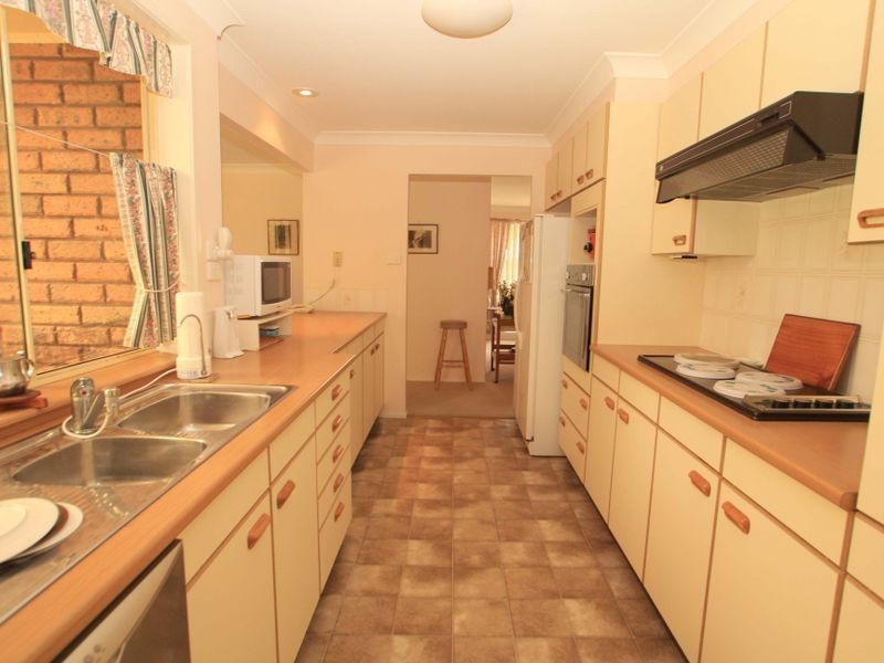 1a Florida Close, Sussex Inlet NSW 2540