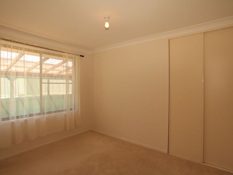 12 Ocean View Road, Sussex Inlet NSW 2540