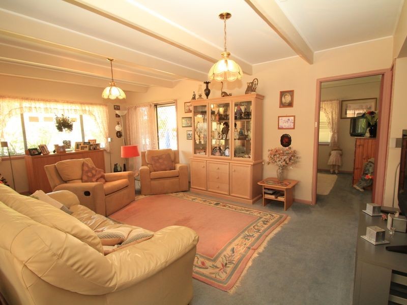 5 Paradise Crescent, Sussex Inlet NSW 2540