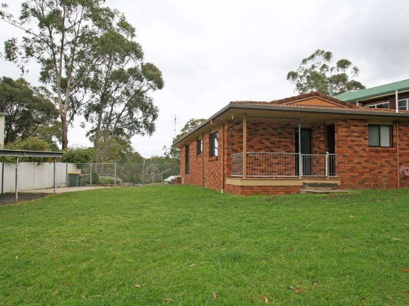 13 Blue Mist Close, Sussex Inlet NSW 2540