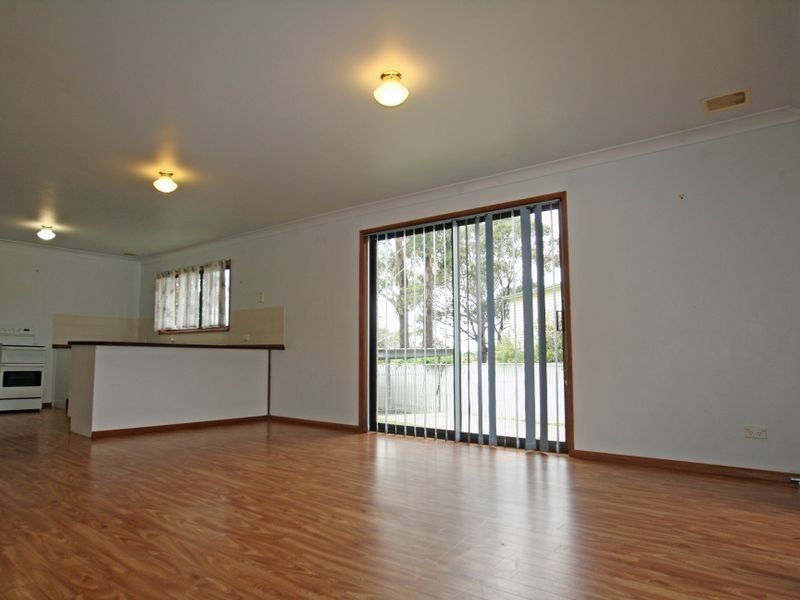 13 Blue Mist Close, Sussex Inlet NSW 2540