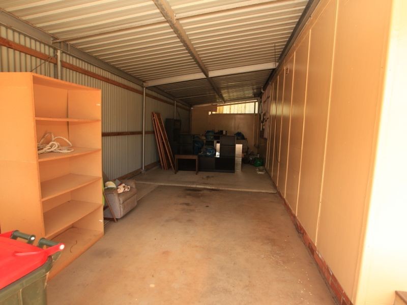 11 Ocean View Road, Sussex Inlet NSW 2540