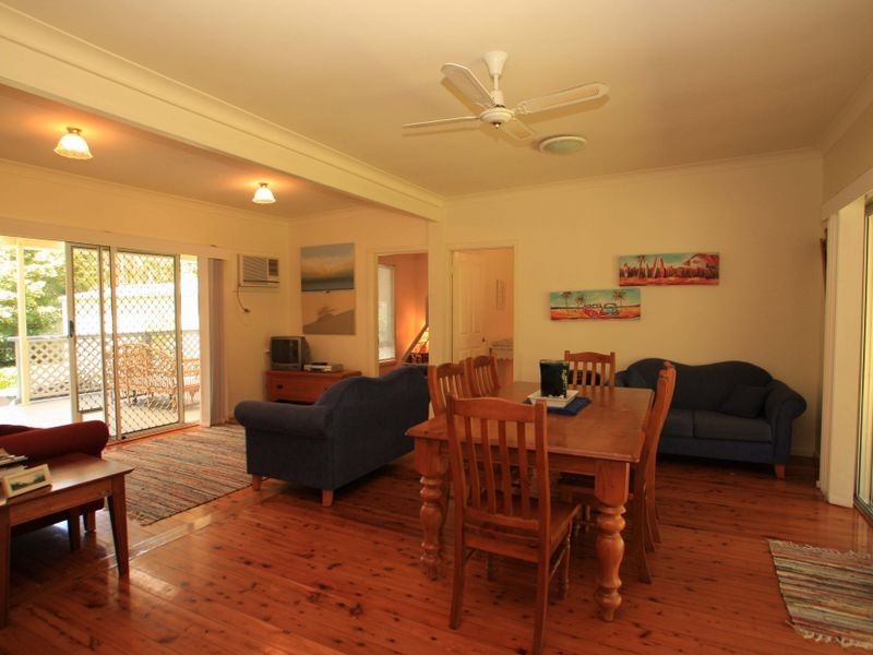 6 Berrara Cres, Berrara NSW 2540