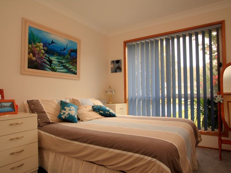 5 Finch Place, Sussex Inlet NSW 2540