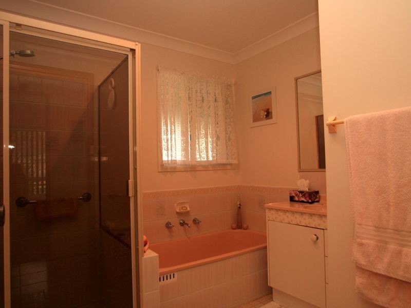 5 Finch Place, Sussex Inlet NSW 2540