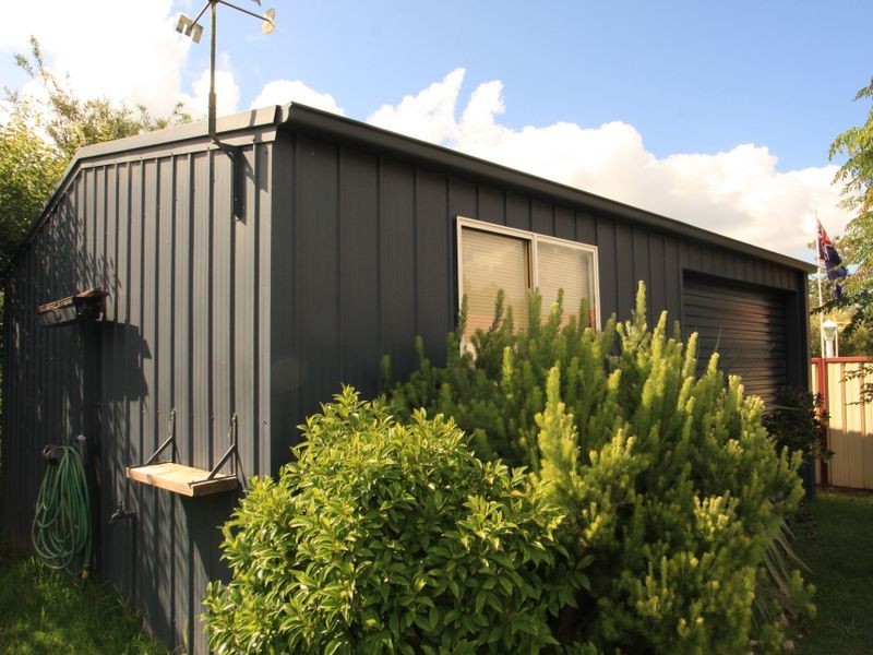 5 Finch Place, Sussex Inlet NSW 2540