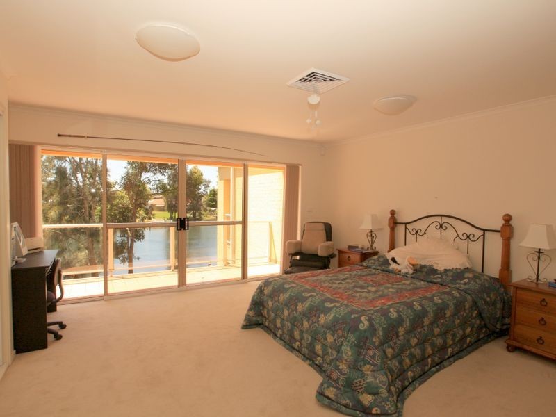 1/50 Jacobs Drive, Sussex Inlet NSW 2540