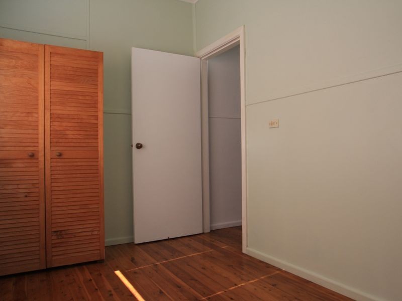 19 Ocean View Road, Sussex Inlet NSW 2540