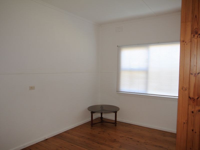 19 Ocean View Road, Sussex Inlet NSW 2540