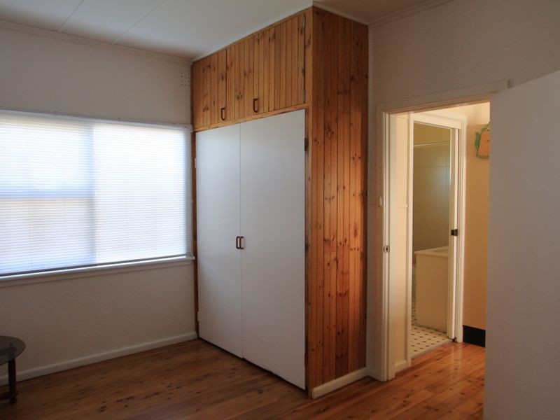 19 Ocean View Road, Sussex Inlet NSW 2540