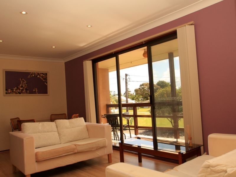 2/58 Iverison Road, Sussex Inlet NSW 2540