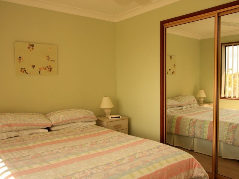 2/58 Iverison Road, Sussex Inlet NSW 2540