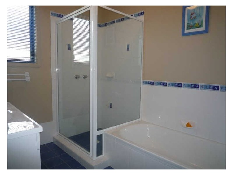 249 River Road, Sussex Inlet NSW 2540