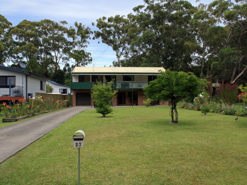 23 Fairview Crescent, Sussex Inlet NSW 2540