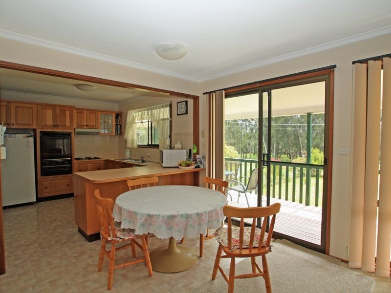 23 Fairview Crescent, Sussex Inlet NSW 2540