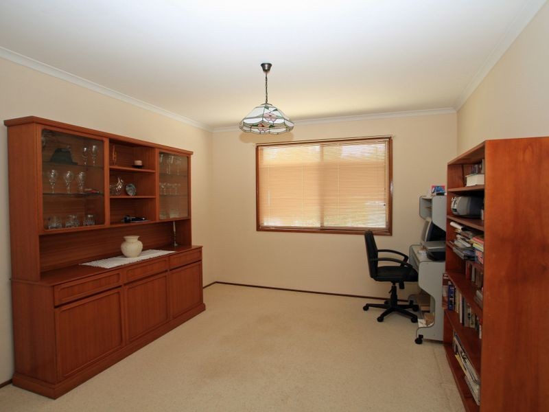 23 Fairview Crescent, Sussex Inlet NSW 2540