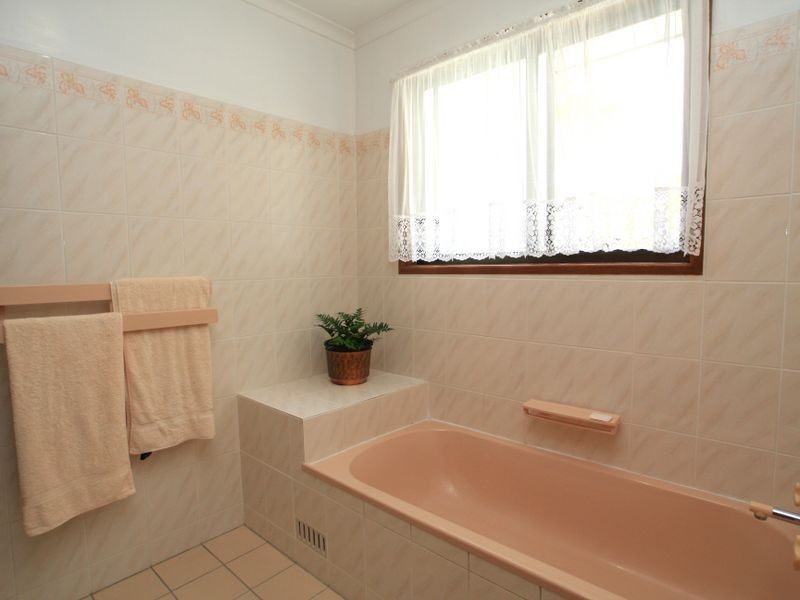 23 Fairview Crescent, Sussex Inlet NSW 2540