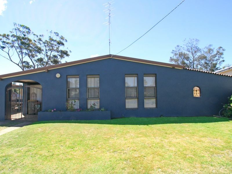 77 Jacobs Drive, Sussex Inlet NSW 2540